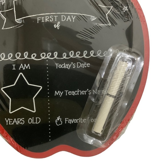 Apple Shaped First Day of School Chalkboard Blackboard Sign Chalk Customizable - Picture 5 of 9